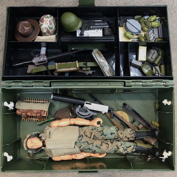 Kenner 1990s GI Joe Action Figure Accessories Foot Locker Pawtucket Kenner - Picture 2 of 16